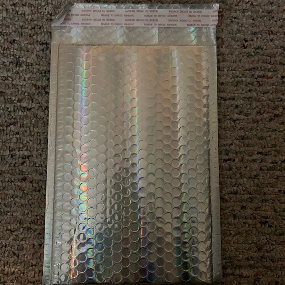 Poly mailer - Picture 1 of 2